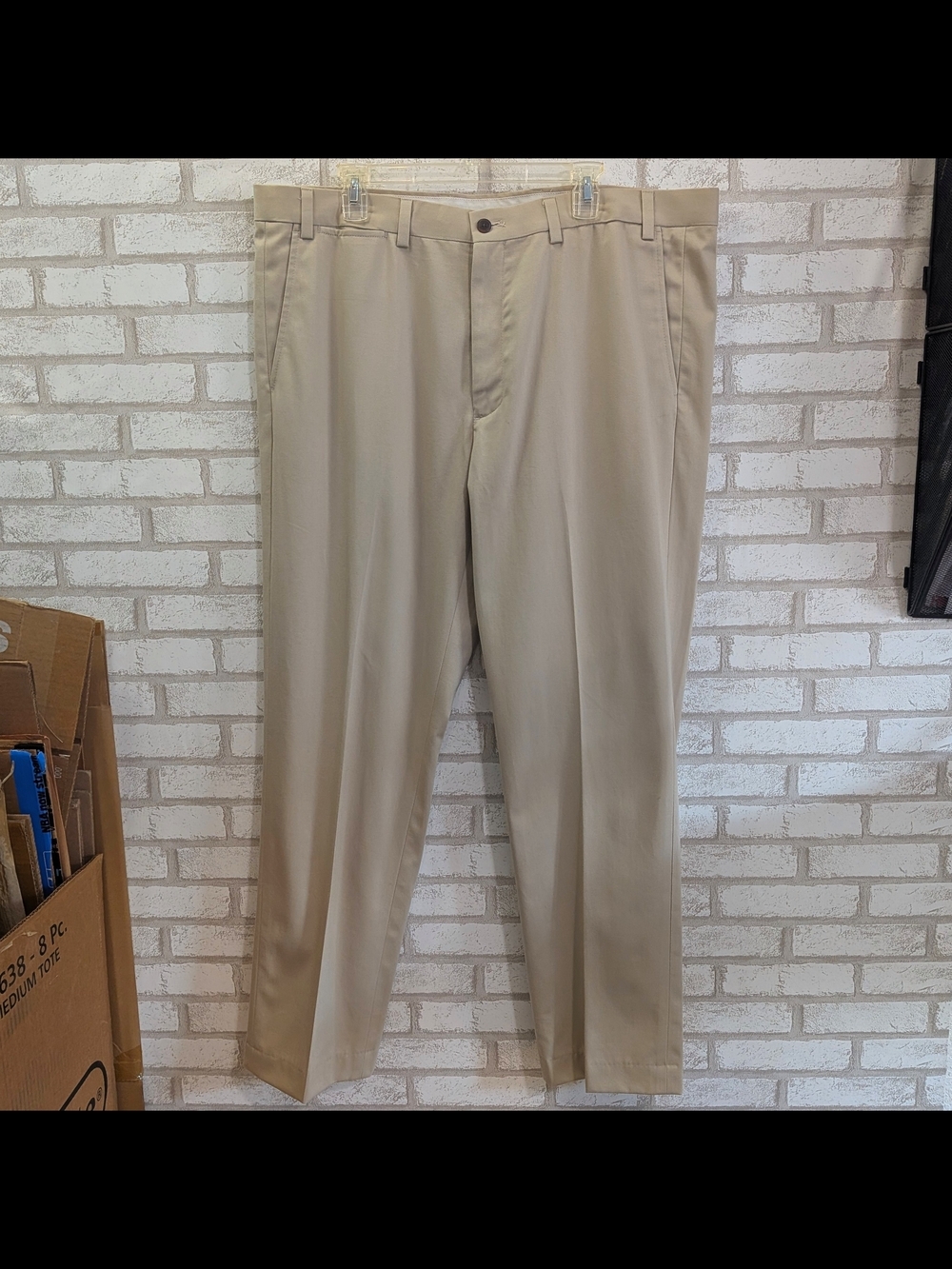 NWT Eddie Bauer Classic Khaki Oyster Tall Size 40 100% Cotton